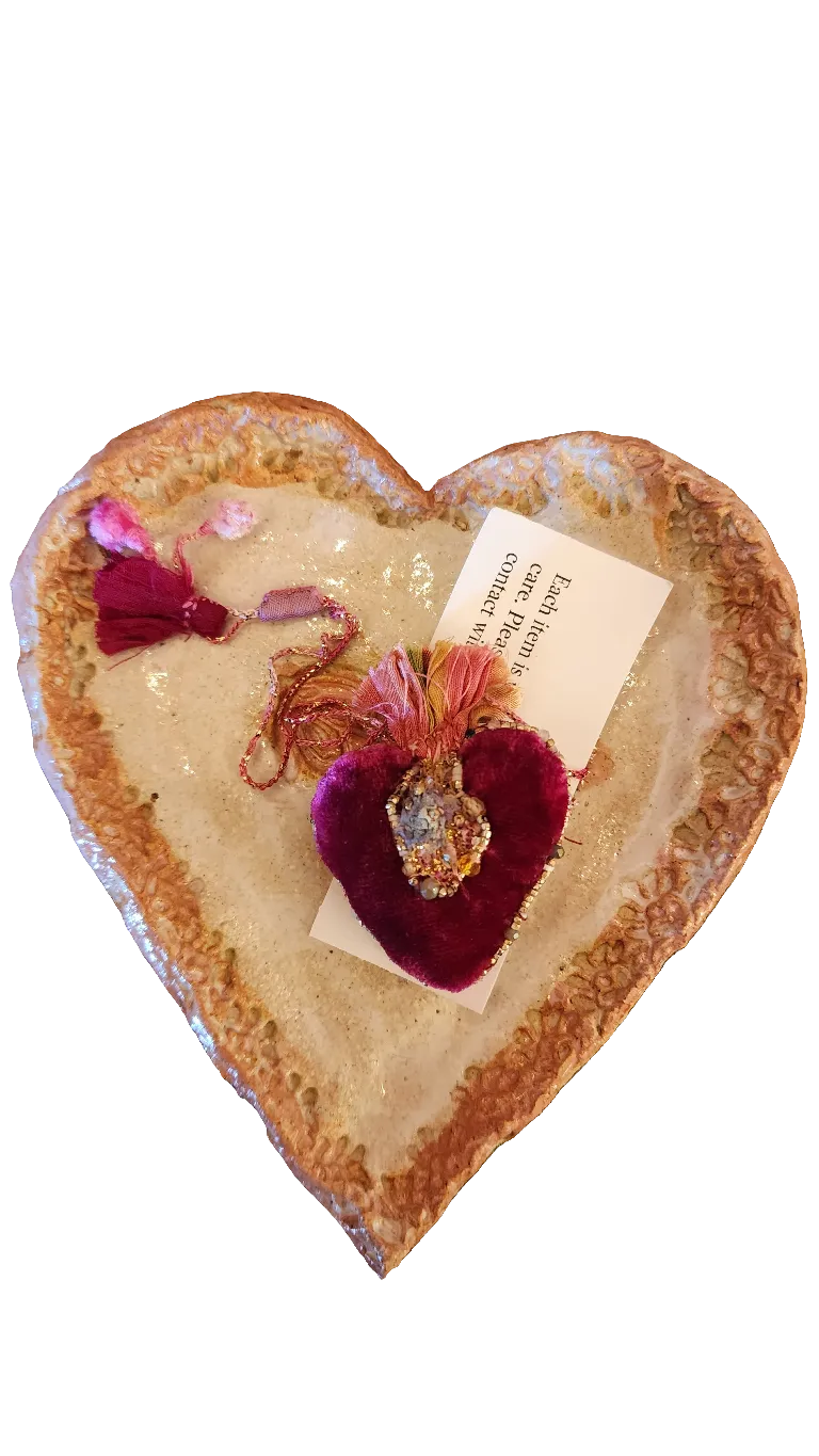 Antonia Rossi Velvet Heart Necklace