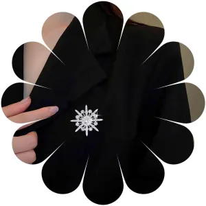 Crystal Snowflake Brooch Pin Winter Brooches Pin Silver Rhinestone Flower Brooch Pin Clear Snowflake Brooch Lapel Pin Christmas Brooches Decorative Collar Safety Pins for Women