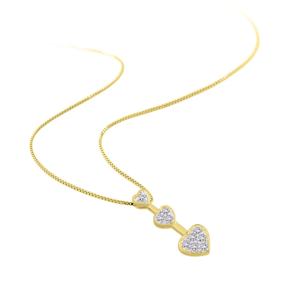KATARINA Diamond "Three Graduating Heart" Pendant Necklace (1/10 cttw, JK, I2-I3)