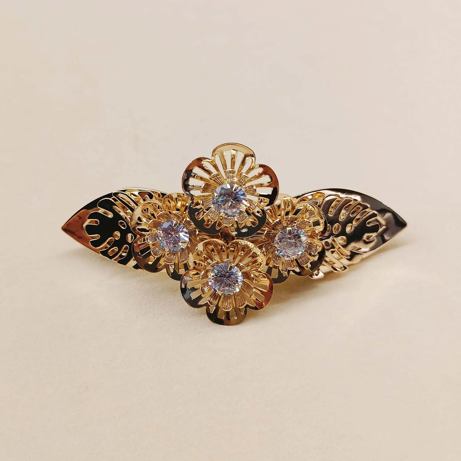Vinnie White Diamond Stone Gold Plated Hair Clip